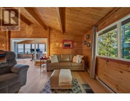 101 Robinson Road, Magnetawan, ON P0G1A0 Photo 20