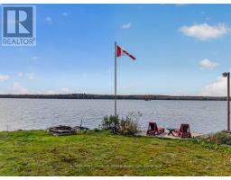 101 Robinson Road, Magnetawan, ON P0G1A0 Photo 6