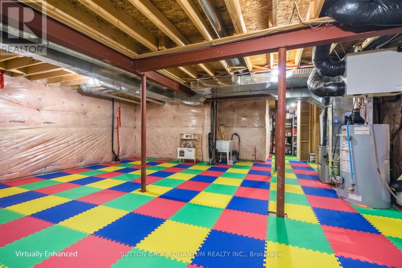 1304 HUNTER STREET - 37