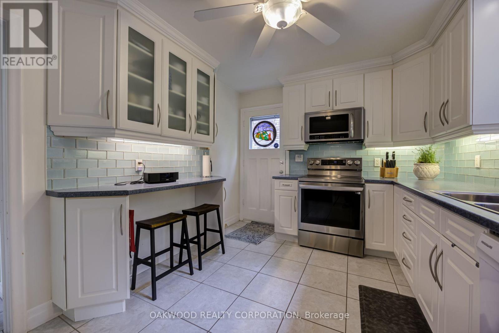 41 Greenbrook Drive, Toronto, ON photo 15