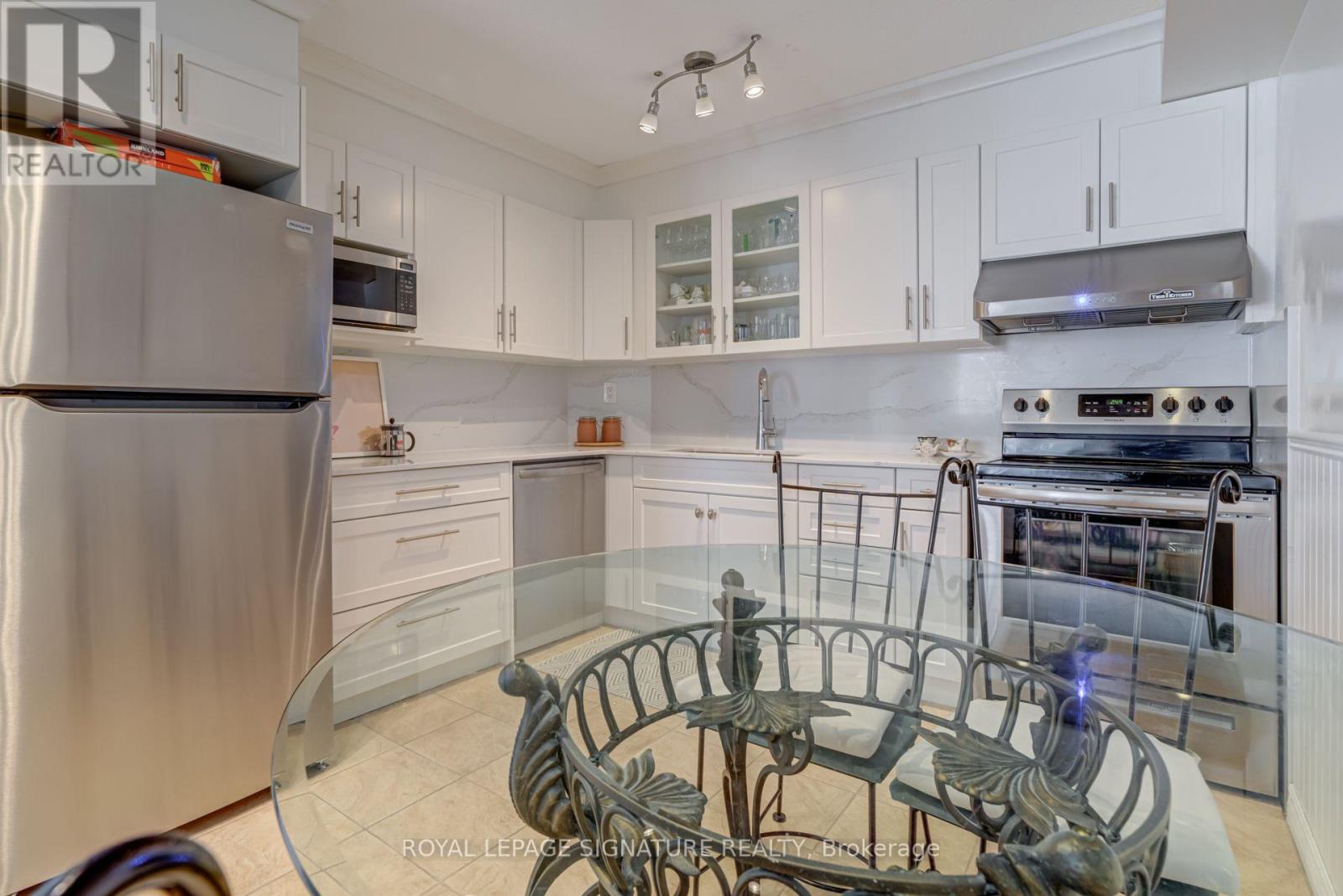 A39- 300 Mill Road, Toronto, ON photo 13