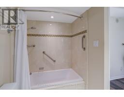 A39 - 300 Mill Road, Toronto, ON M9C4W7 Photo 27