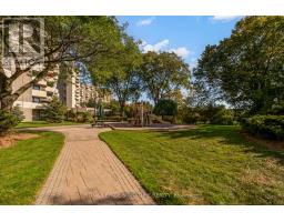 A39 - 300 Mill Road, Toronto, ON M9C4W7 Photo 33