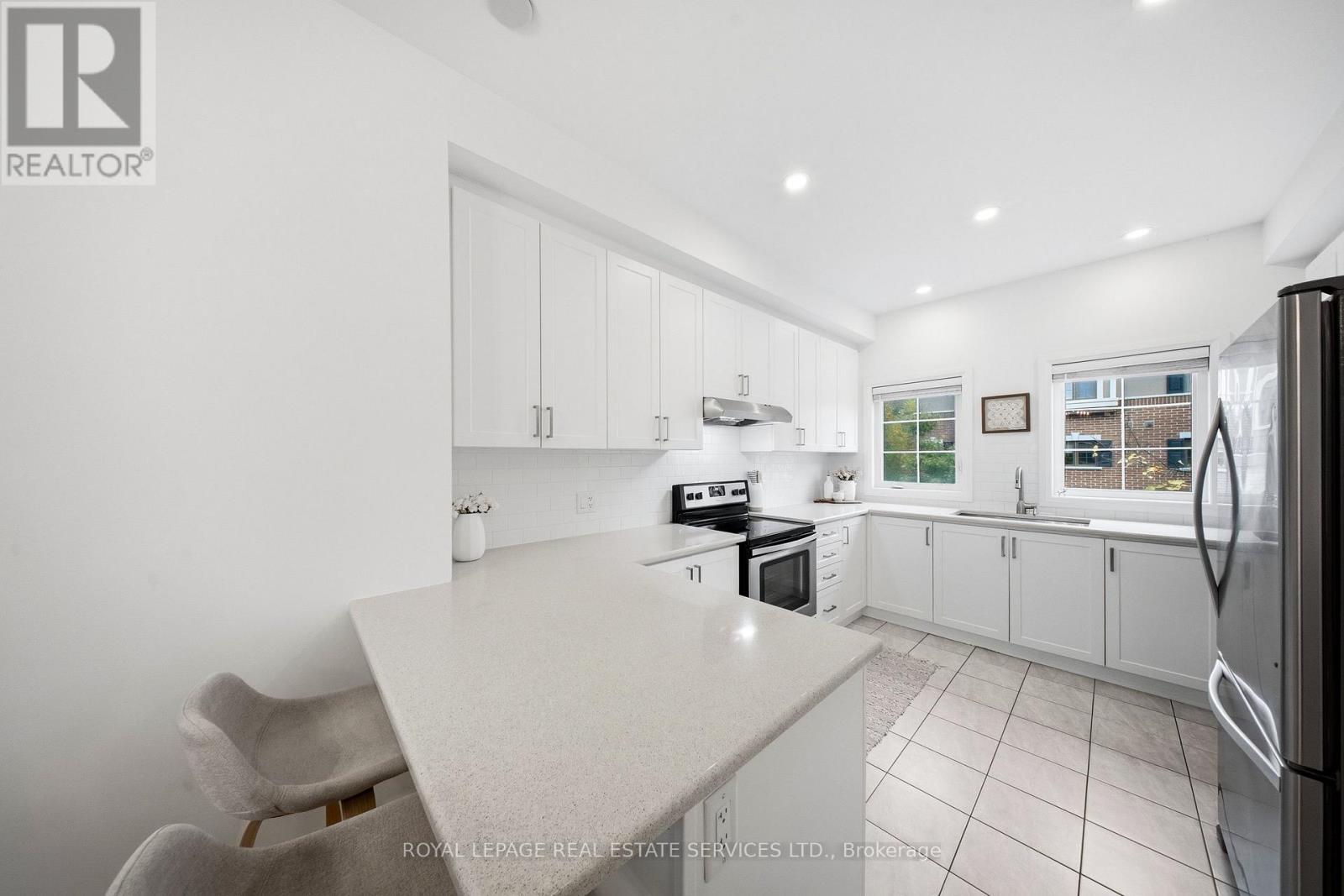 1233 Azinger Lane, Mississauga, ON photo 11