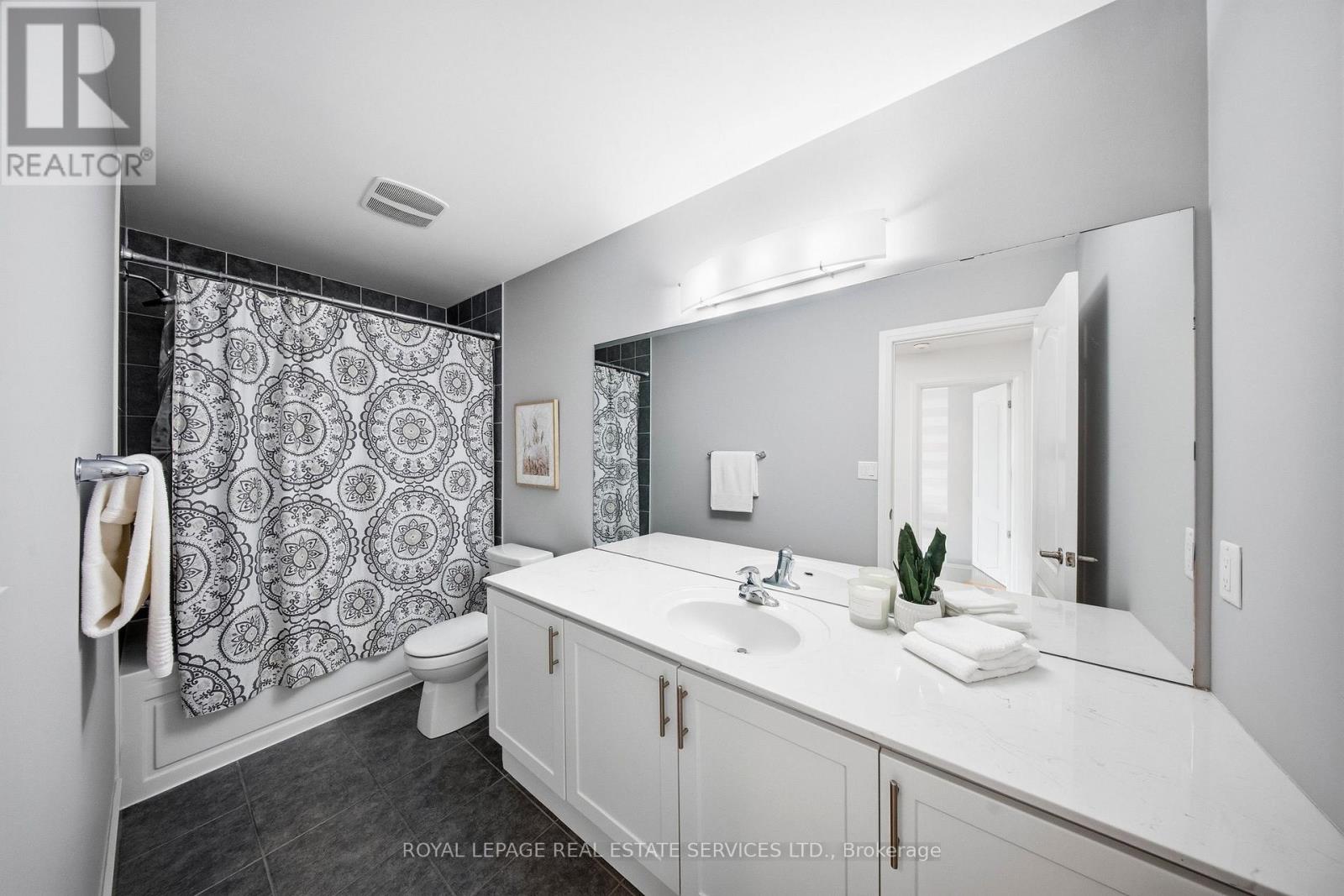 1233 Azinger Lane, Mississauga, ON photo 26
