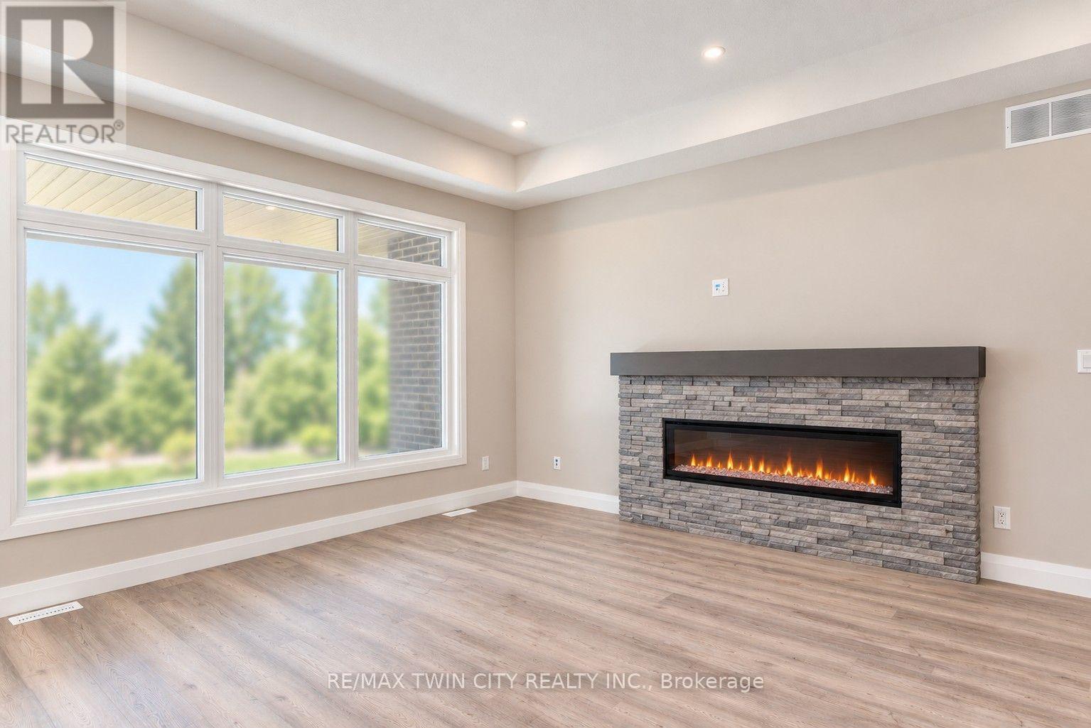 24 Tupelo Crescent, Woolwich, ON photo 18
