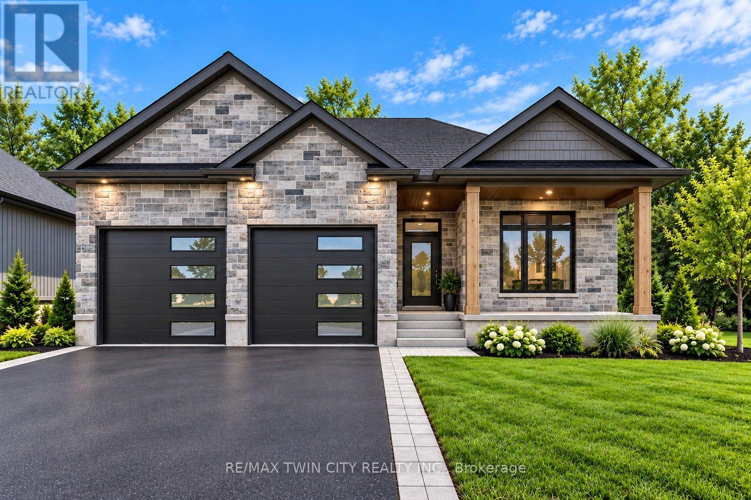 24 Tupelo Crescent, Woolwich, ON photo 4