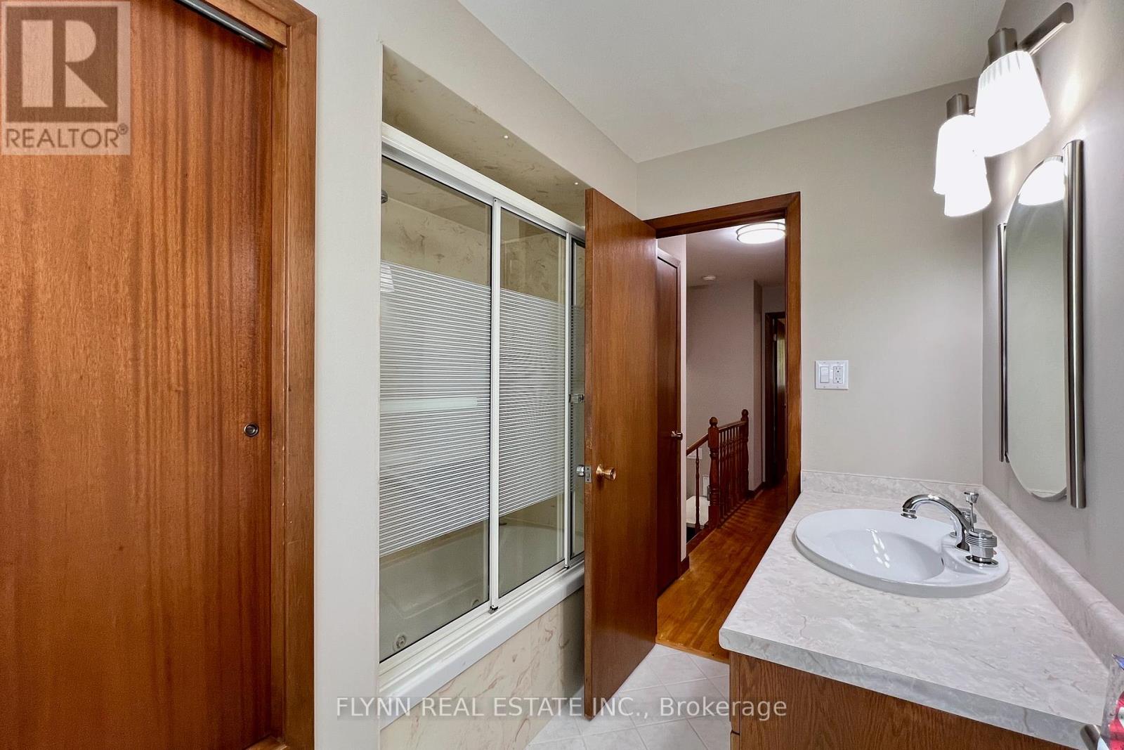 70 Richelieu Drive, St. Catharines, ON photo 18