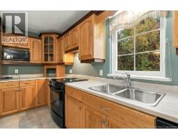KITCHEN MAIN FLOOR