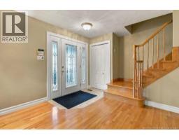 MAIN FLOOR FOYER