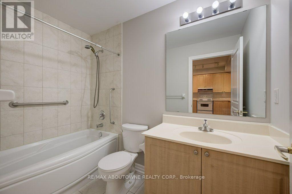 #403 80 PORT STREET E - 9