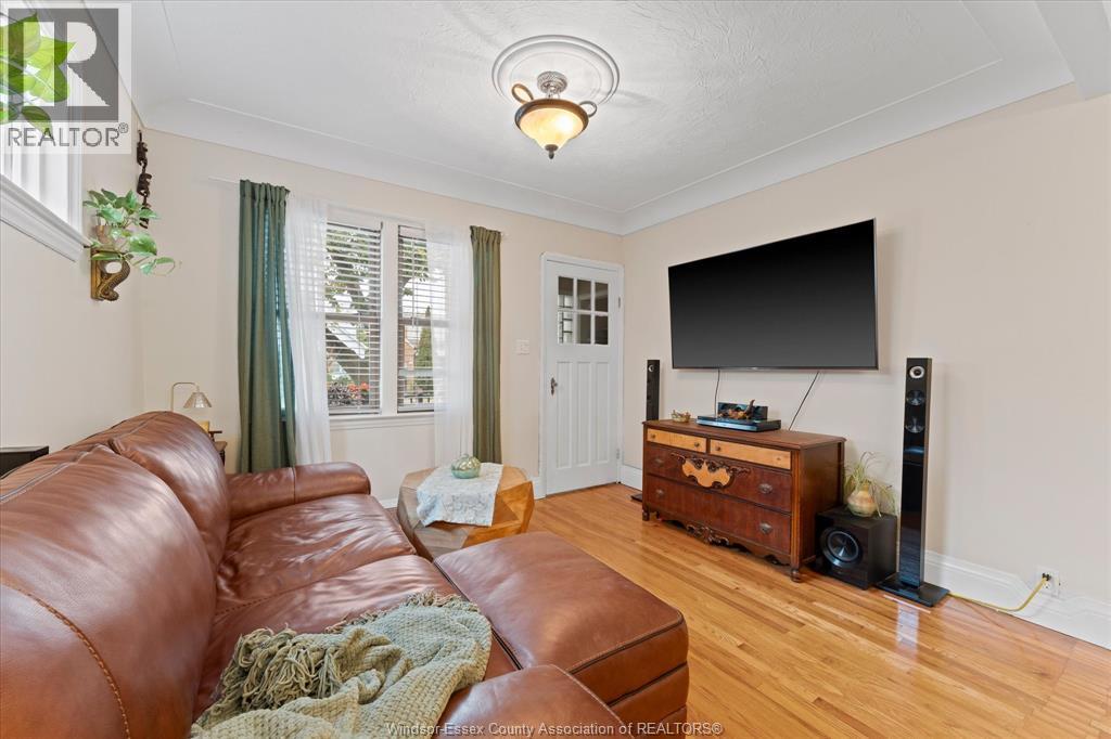 1746 Alexis ROAD, Windsor — photo 4