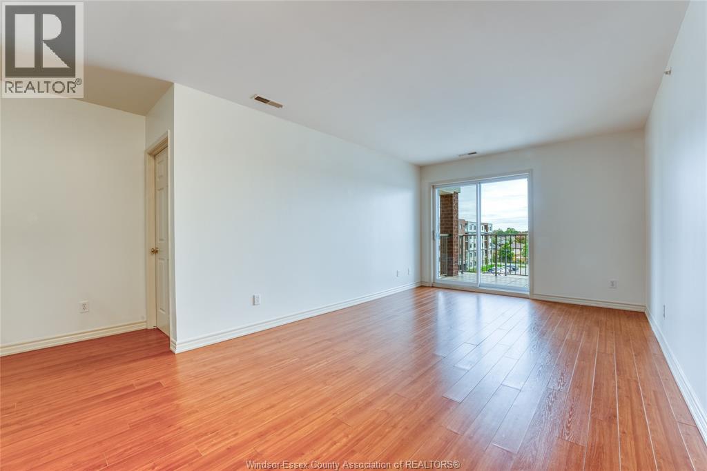 2650 Sandwich West PARKWAY Unit# 402, LaSalle — photo 9