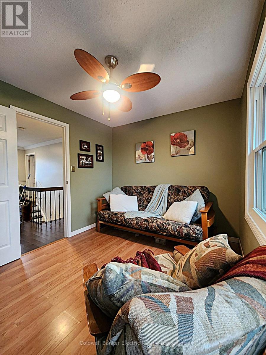1007 Moorelands Crescent, Pickering, ON photo 22