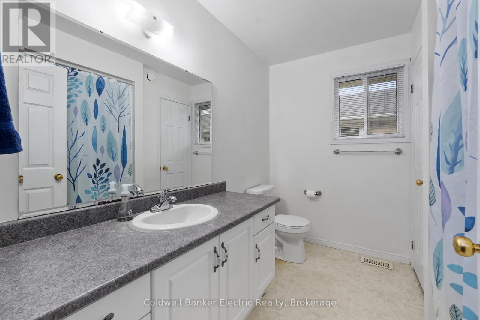 271 Dainton Drive, Peterborough, ON photo 11