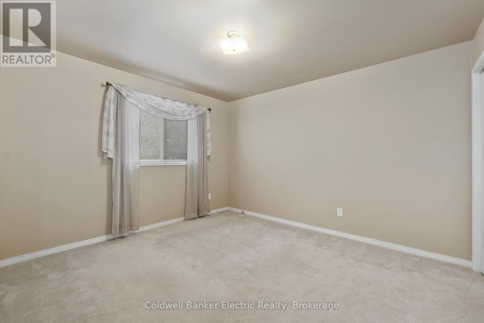 271 Dainton Drive, Peterborough, ON photo 12