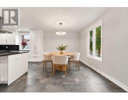 708 Village Green Avenue, London South, ON N6K1H2 Photo 11