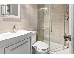 708 Village Green Avenue, London South, ON N6K1H2 Photo 19