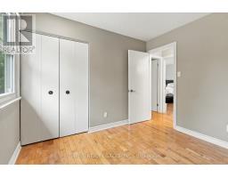 708 Village Green Avenue, London South, ON N6K1H2 Photo 23