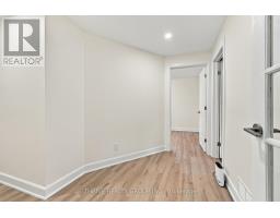 708 Village Green Avenue, London South, ON N6K1H2 Photo 29