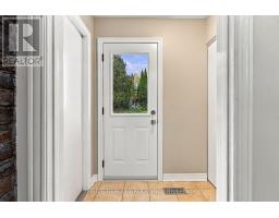 708 Village Green Avenue, London South, ON N6K1H2 Photo 32