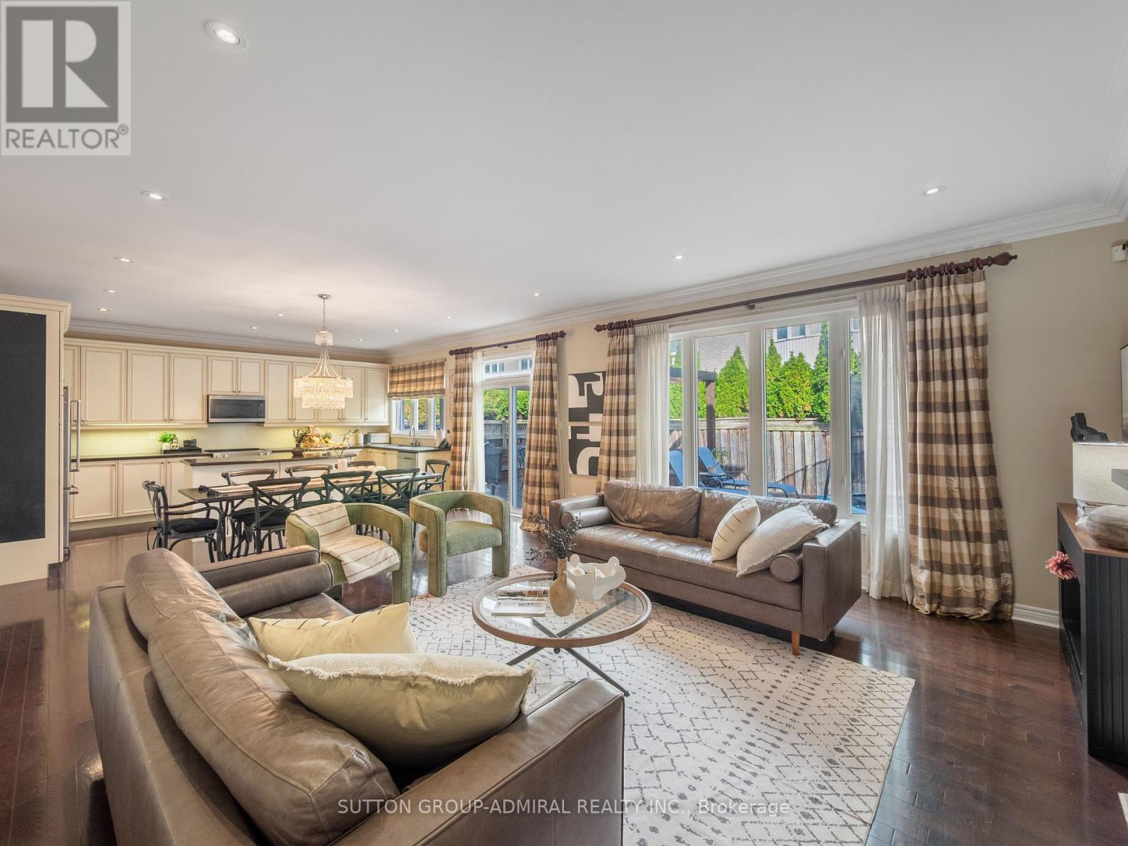 87 RIVINGTON AVENUE - 21