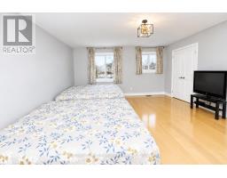 202 Stather Crescent, Markham, ON L3S1C2 Photo 9