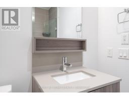 1005 - 5 Buttermill Avenue, Vaughan, ON L4K0J5 Photo 12