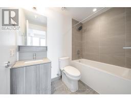 1005 - 5 Buttermill Avenue, Vaughan, ON L4K0J5 Photo 13