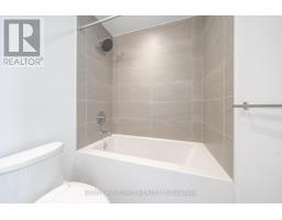 1005 - 5 Buttermill Avenue, Vaughan, ON L4K0J5 Photo 14