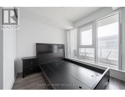 1005 - 5 Buttermill Avenue, Vaughan, ON L4K0J5 Photo 17