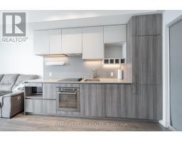 1005 - 5 Buttermill Avenue, Vaughan, ON L4K0J5 Photo 22