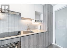 1005 - 5 Buttermill Avenue, Vaughan, ON L4K0J5 Photo 23