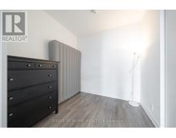 1005 - 5 Buttermill Avenue, Vaughan, ON L4K0J5 Photo 7