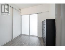 1005 - 5 Buttermill Avenue, Vaughan, ON L4K0J5 Photo 8