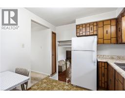 Family room - 39 Sebas Court, Cambridge, ON N1R6M4 Photo 12