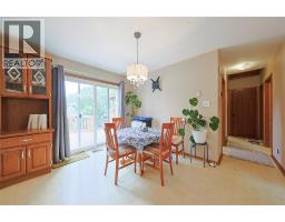 Living room - 880 Champlain Road, Sarnia, ON N7V2G1 Photo 12