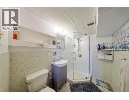 880 Champlain Road, Sarnia, ON N7V2G1 Photo 22