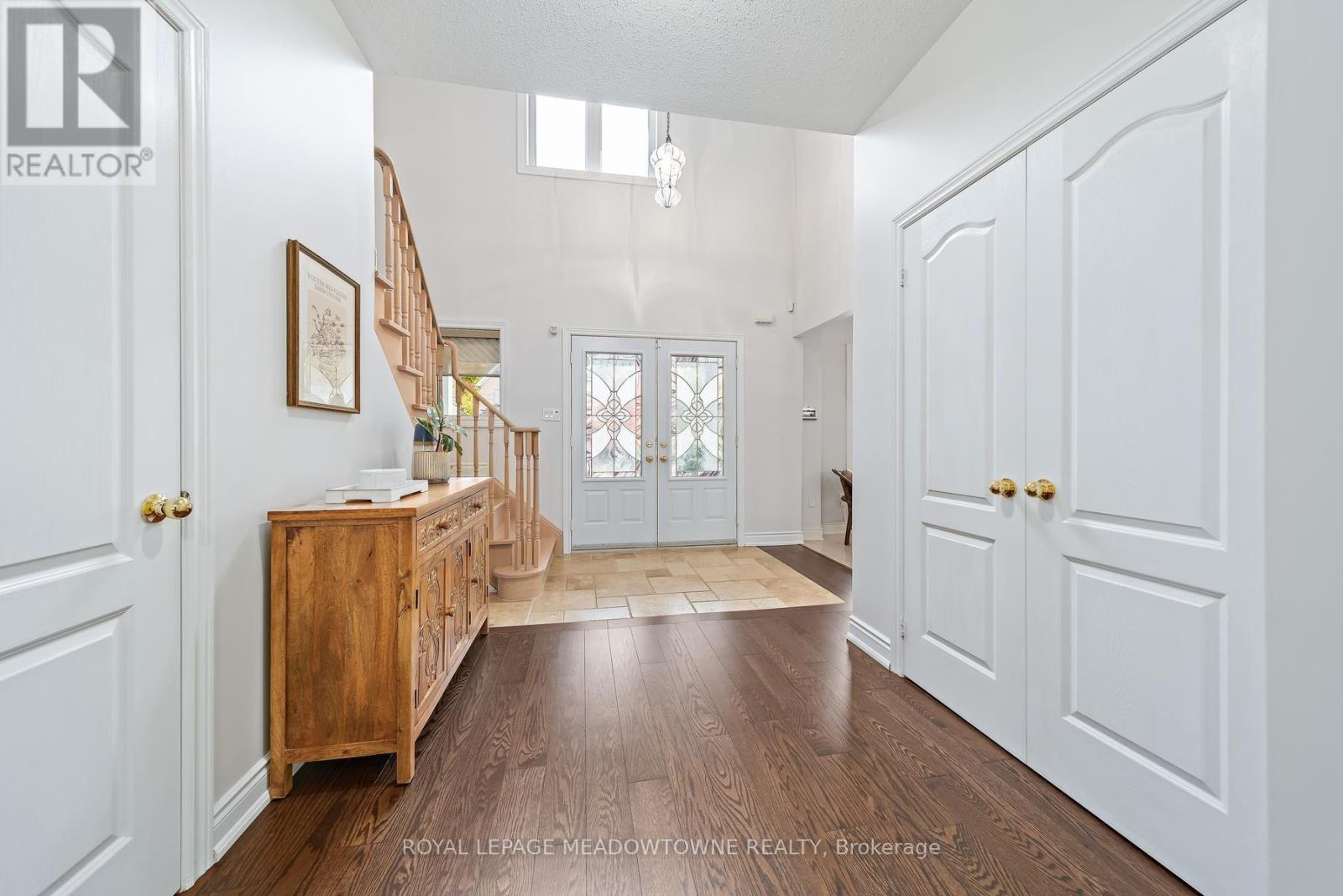 54 Grist Mill Drive, Halton Hills, ON photo 6