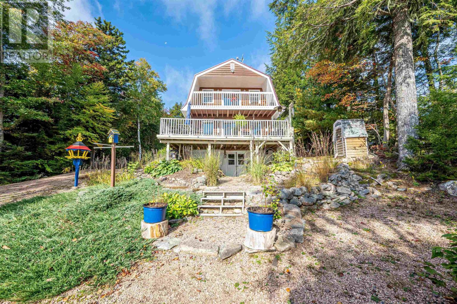 Property photo of 450 Lakeside Drive