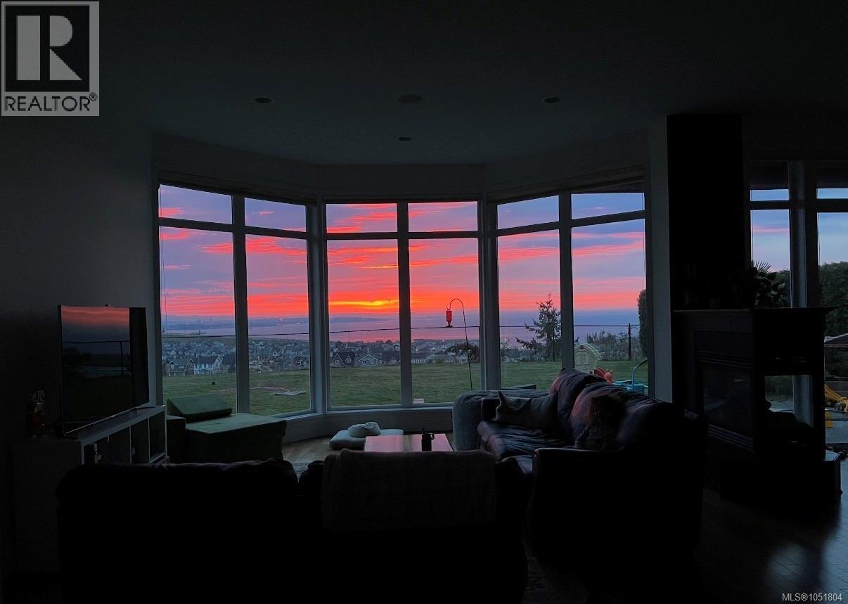  3519 Promenade Crescent, Colwood