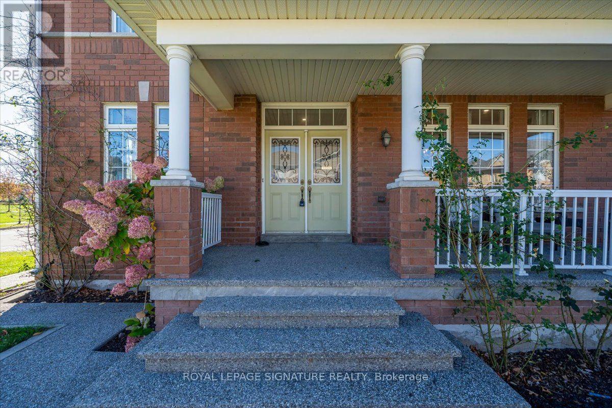 123 Attridge Crescent, Hamilton, ON photo 3