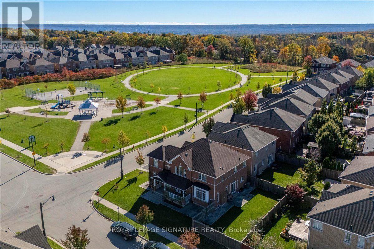 123 Attridge Crescent, Hamilton, ON photo 45