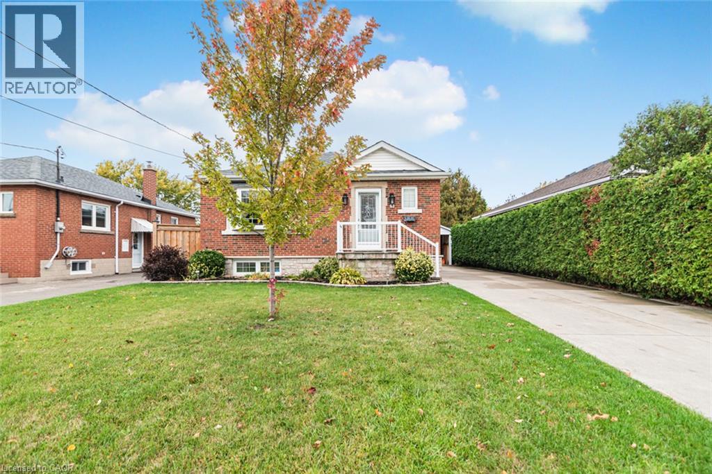 43 ALDERNEY Avenue - 1