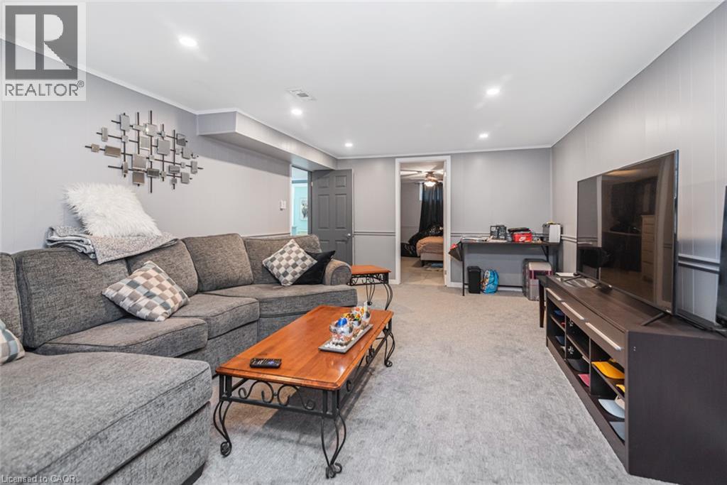43 ALDERNEY Avenue - 18