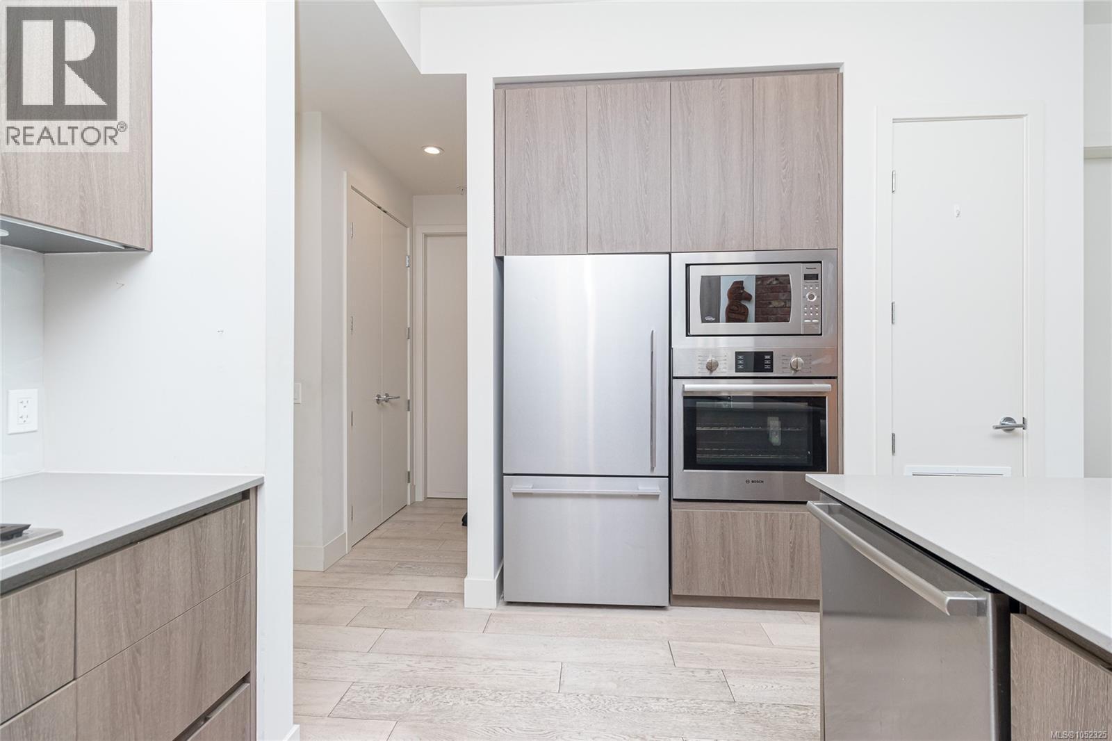 #304 501 Park Pl - 14