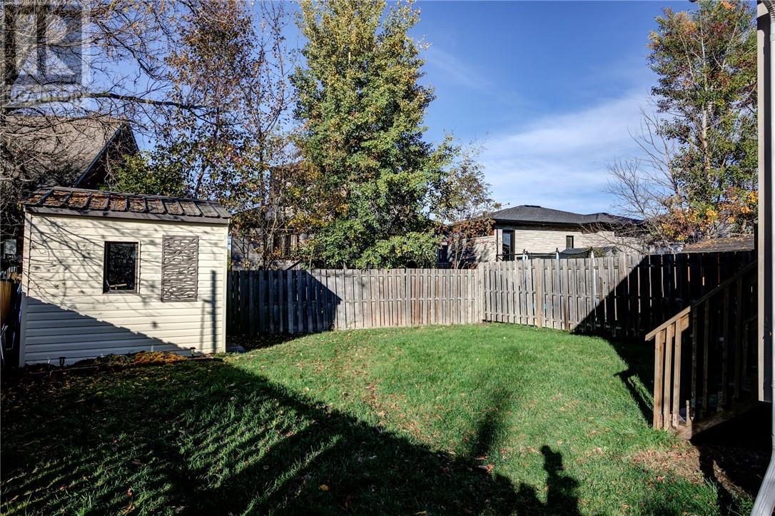 2337 Grenoble Street - 22