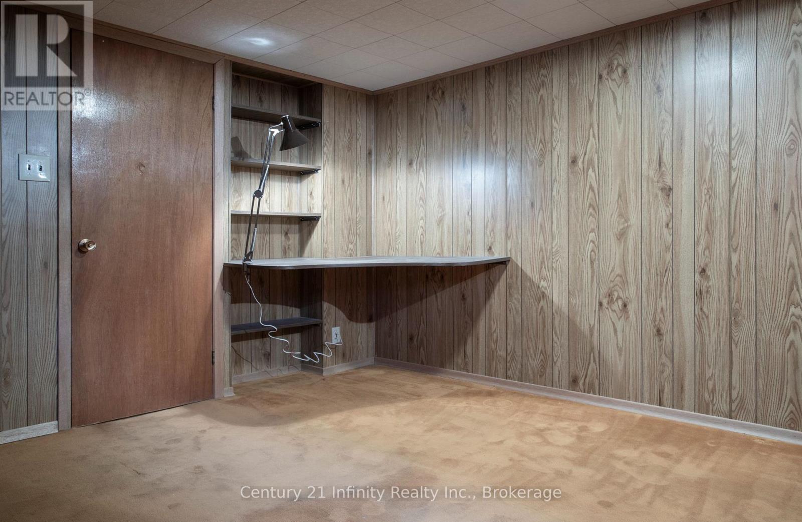 879 ANTONIO STREET - 23