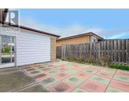 879 Antonio Street, Pickering, ON L1W1T4 Photo 32