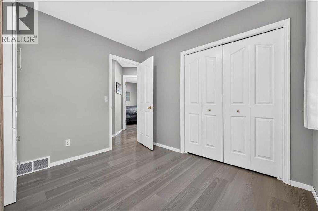43 Cimarron Meadows Bay, Okotoks — photo 22